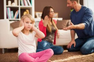 تاثیر دعوای والدین بر کودک
